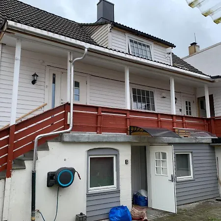 And Large Cosey Апартаменты Ставангер